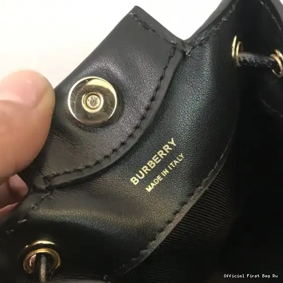 Official FirstBag Ru BURBERRY Motif Leather Bucket BMonogram Bag 0518